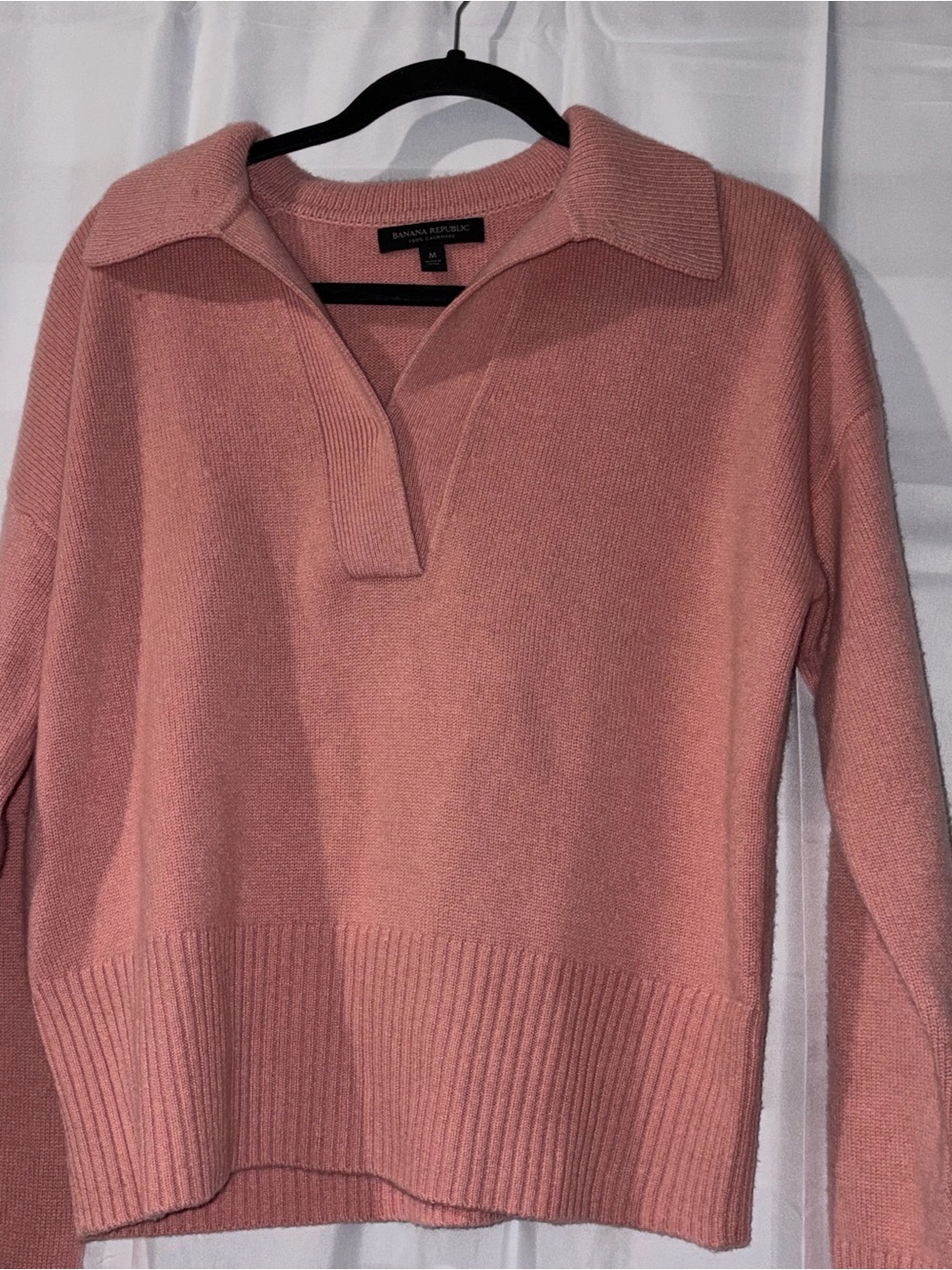Banana Republic Dusty Rose Collared V-Neck Pullover Sweater